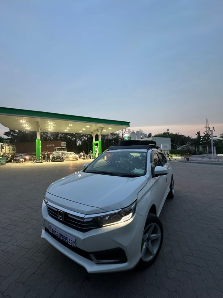 Comfortable sedan for Shimla tour from Chandigarh